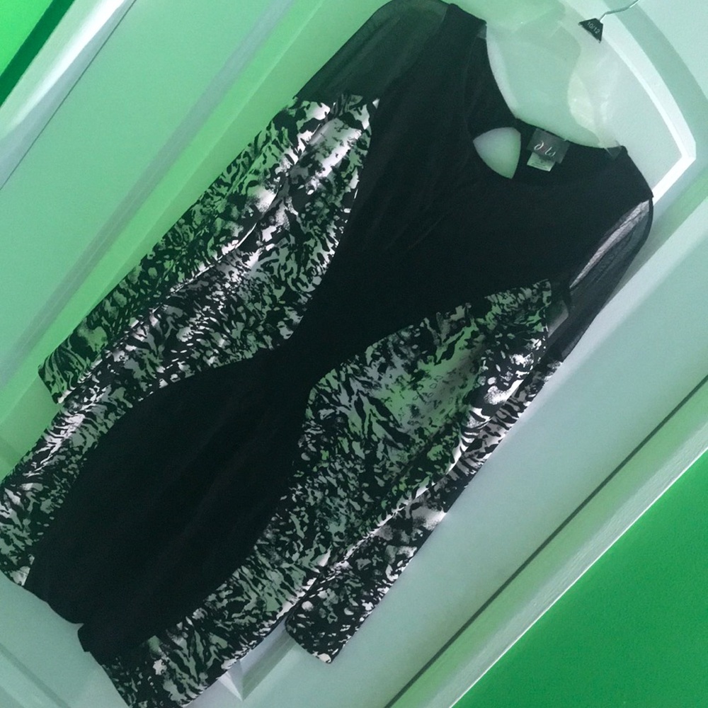 Mini dress
